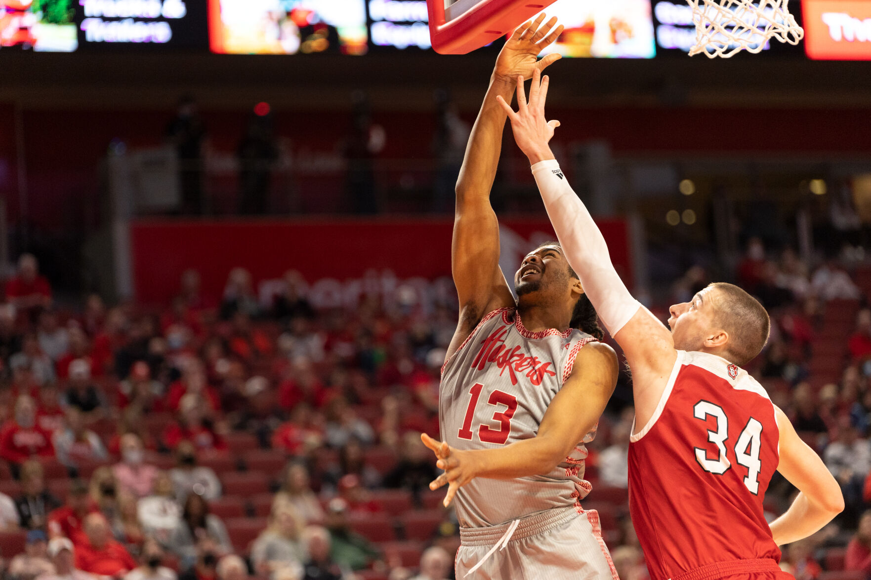 Nebraska vs. South Dakota Photo No. 20